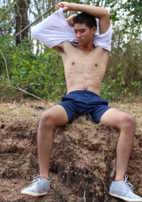 Alexis-Men-2